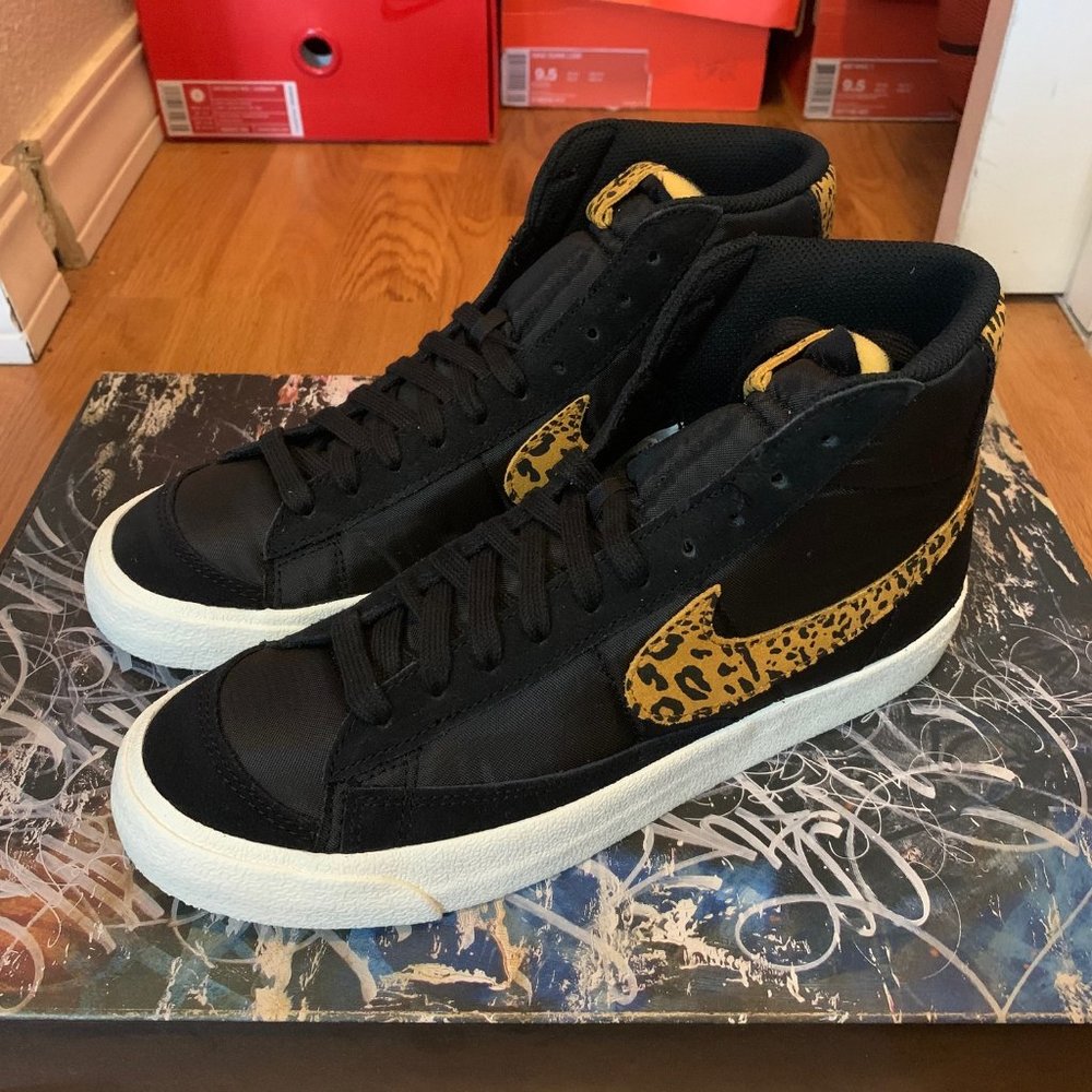 NIKE BLAZER MID 77 LEOPARD Women's 9.5/Men's 8.0
